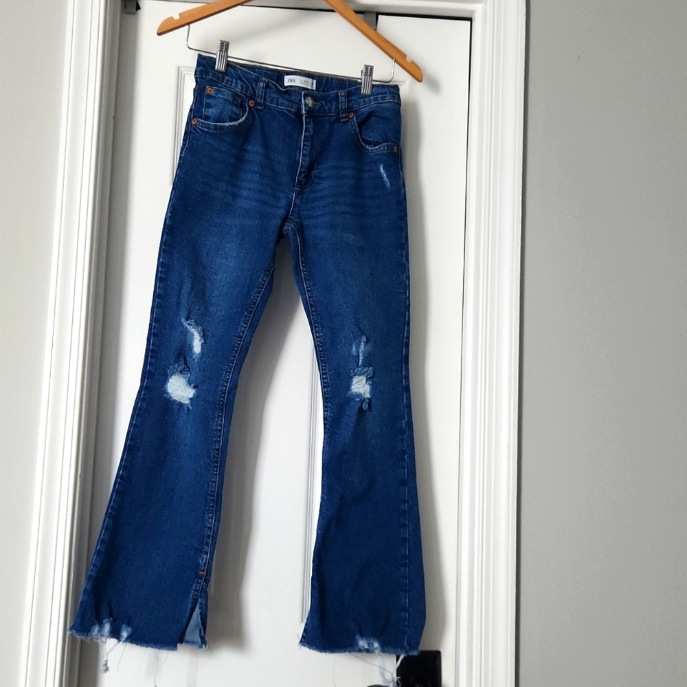 Zara Medium Wash Distressed Jeans size 13-14